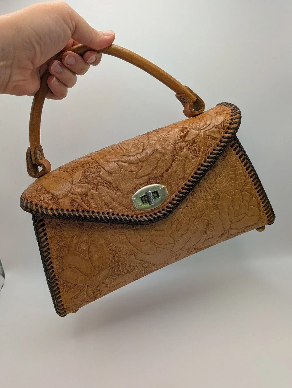 Vintage 70s Hand Tooled Floral Leather Top Handle Bag Purse